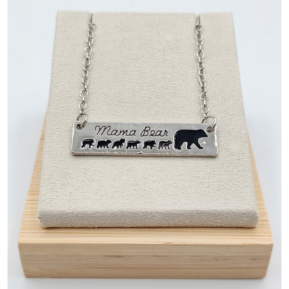 Jewelry - Silver Tone Mama Bear & 6 Cubs Necklace